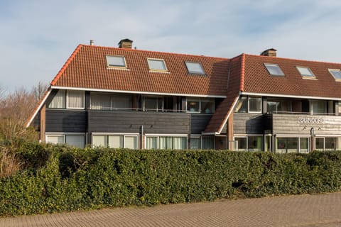 Welcome in - Appartement 'Duinoord' met balkon, nabij centrum Zoutelande I Duinweg 117-4 Apartment in Zoutelande