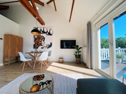 Luxurious historical Loft close to the beach!! Apartment in Wassenaar