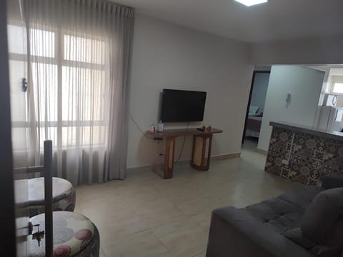 Communal lounge/ TV room, TV and multimedia, Living room, Seating area, Evening entertainment