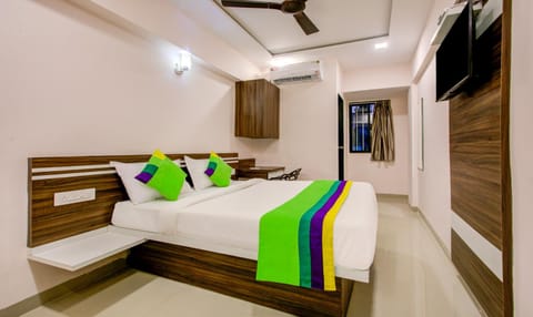 TV and multimedia, Bedroom, fireplace, air conditioner