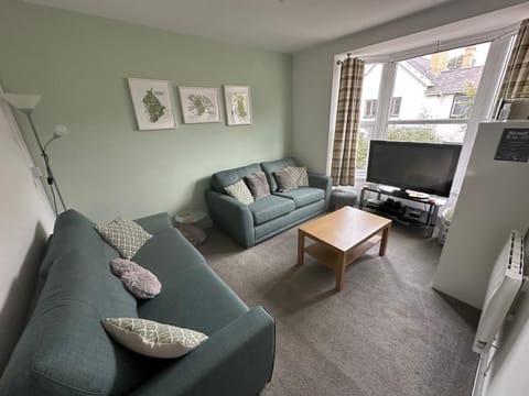 Hiraeth Môn Apartment in Menai Bridge