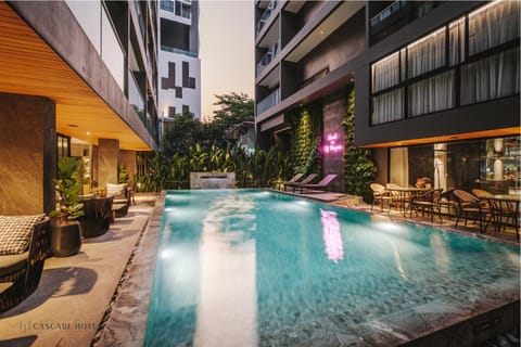Seating area, Swimming pool