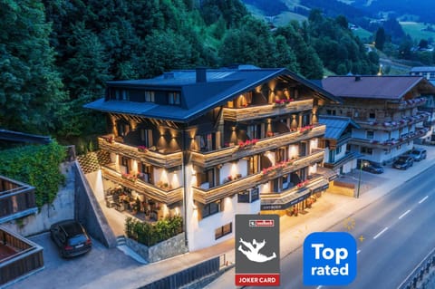 Property building, Neighbourhood, Bird's eye view, Street view