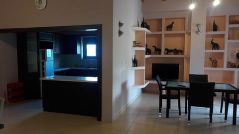 Εξωτικο διαμερισμα με θεα την παραλια αλυκης Villa in Euboea