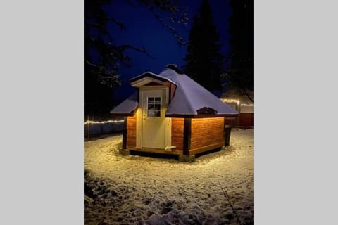 Northernlight cabin Cabin in Norrbotten County, Sweden