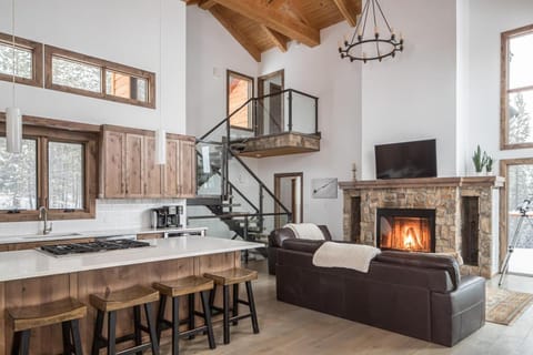 Wildridge Chalet House in Big Sky