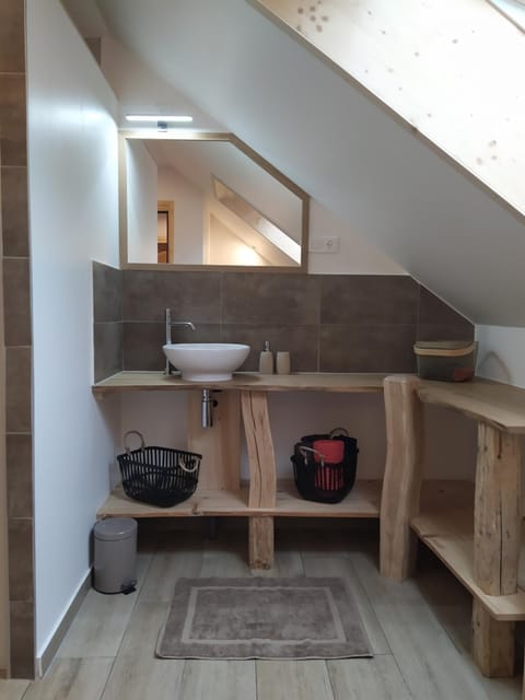 Gîte du Fourpéret-Parc Naturel du Haut-Jura House in Canton of Vaud