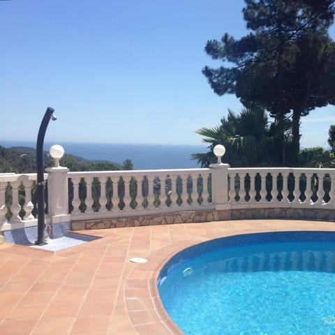 Patio, Garden, Balcony/Terrace, Swimming pool