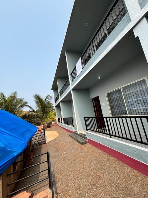 Property building, Bathroom, View (from property/room), View (from property/room), Balcony/Terrace, Balcony/Terrace, Other, Garden view