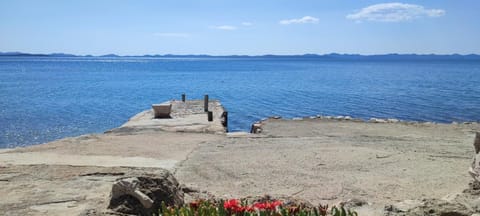 Sea house Anka House in Šibenik-Knin County, Croatia