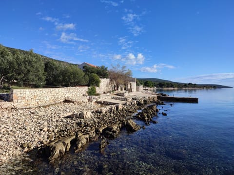 Sea house Anka House in Šibenik-Knin County, Croatia