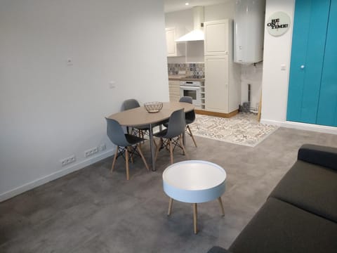 Nouveau! appartement T3 pour 4/6 personnes. Zoo Beauval Apartment in Centre-Val de Loire