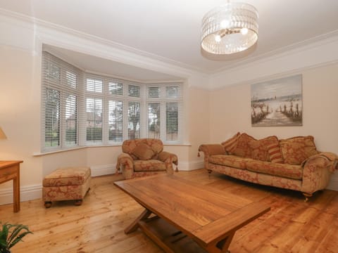 Greenlawns House in Burnham-on-Sea