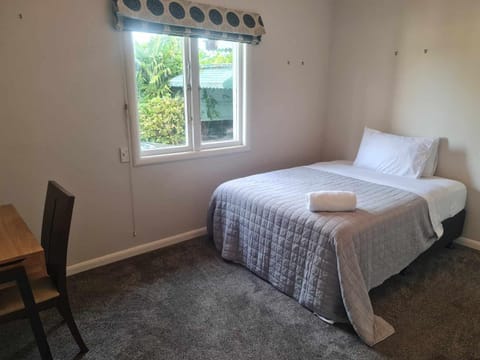 J&L Boarding Holiday House Vacation rental in Hamilton