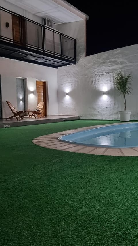 Garden, Swimming pool