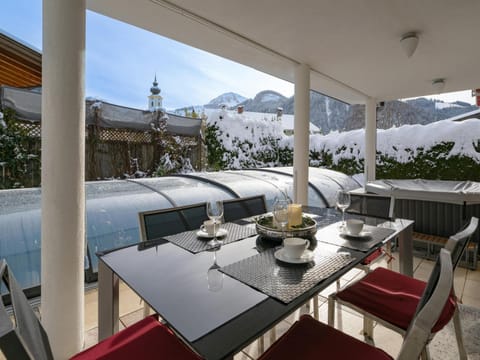 Natural landscape, View (from property/room), Dining area