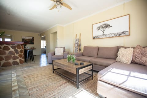 Lounge or bar