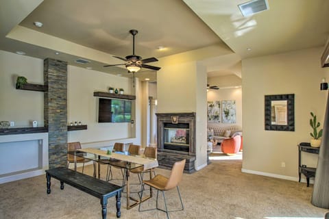 Mtn View! Group-Friendly Getaway in Fountain Hills House in Fountain Hills