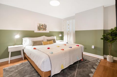 Roami at Adagio Apartment in North Bay Village