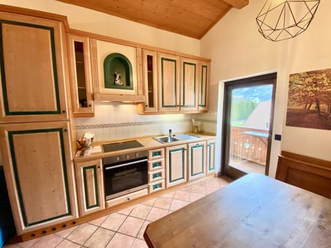 Cèsa MeSa Apartment in Canazei