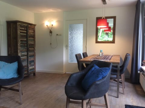 Vakantiehuisje vlakbij de duinen Apartment in Rockanje