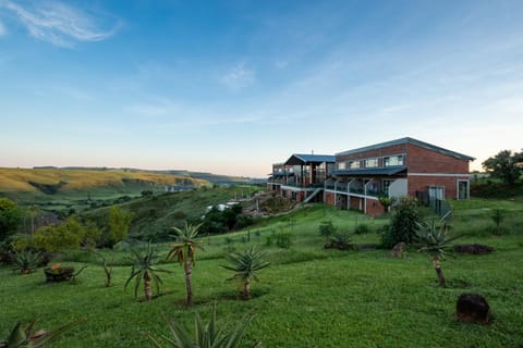 Property building, Natural landscape, Garden, Mountain view