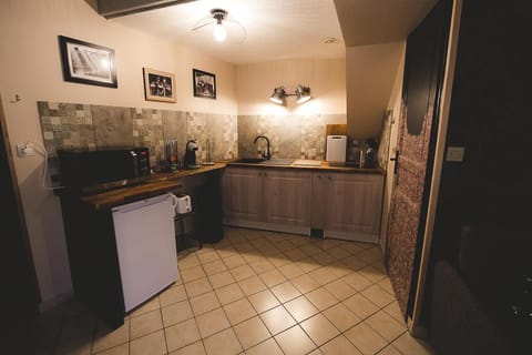 APPART Centre HISTORIQUE CHEZ RENÉ wifi Apartment in Troyes