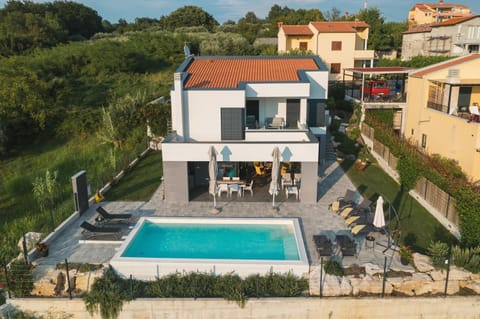 View (from property/room), Pool view, Inner courtyard view
