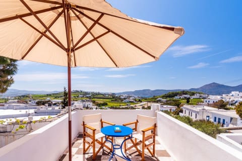Balcony/Terrace, City view, Street view