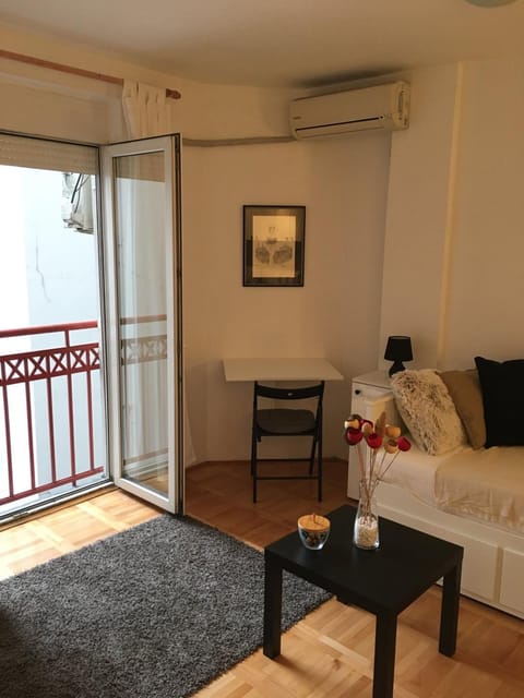 Studio 16 Apartment in Novi Sad
