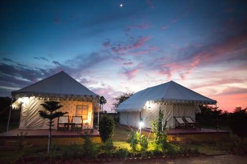 Property building, Garden, Sauna, Sunrise, Sunset