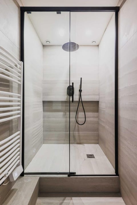 Welcoming Apartment - 2BR-6P - Bastille Apartment in Paris