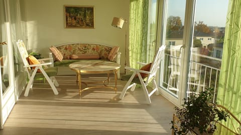 Balcony/Terrace, Seating area