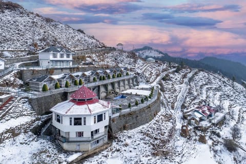 Property building, Natural landscape, Bird's eye view, Winter, Mountain view