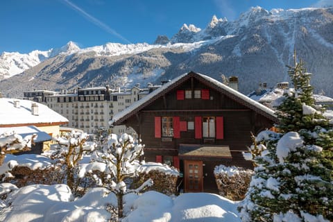 Property building, Winter, Mountain view