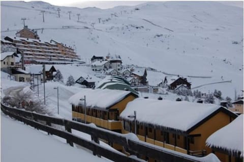 Neighbourhood, Winter