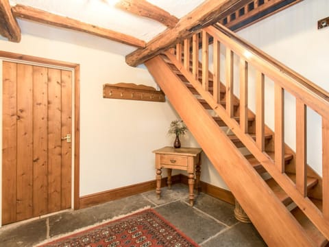 Riven Oak House in England