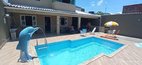 Casa temporada Rio das Ostras - Garagem - Piscina - Wi-fi - Cozinha Completa - Sky e Netflix - Ar condionado House in State of Rio de Janeiro