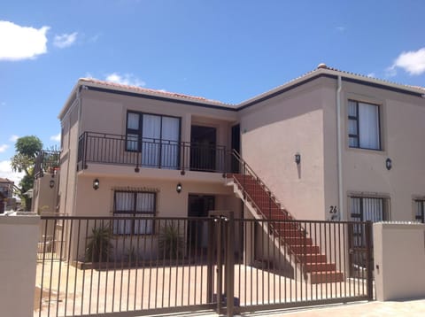 Sikelela Guest House Bed and Breakfast in Cape Town