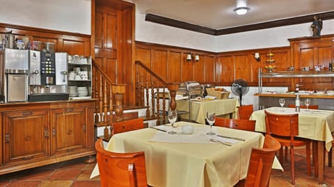 Dining area, Buffet breakfast, Italian breakfast