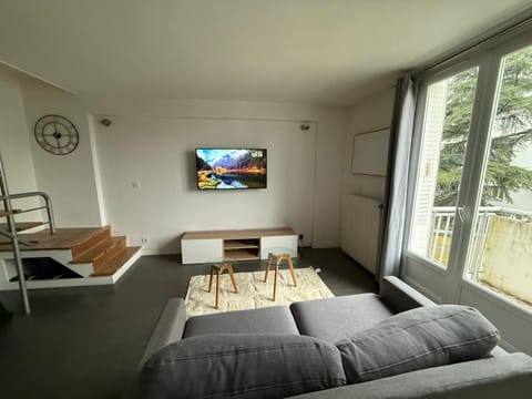 Le Cosy duplex-4p-2beds-free parking Apartment in Grenoble