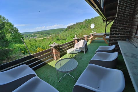 Natural landscape, View (from property/room), Balcony/Terrace