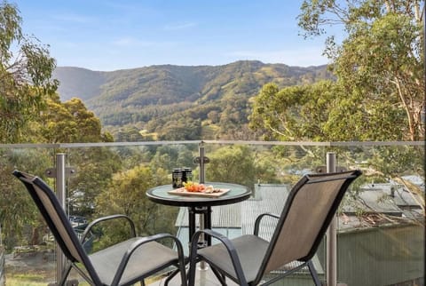 View (from property/room), Balcony/Terrace