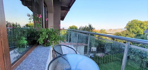 Balcony/Terrace, City view, Sunrise