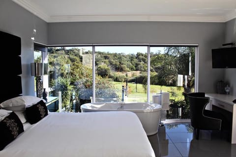 View (from property/room), VIP