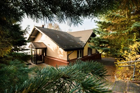 Facade/entrance, Autumn