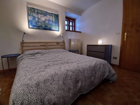 PARK SIDE Apartment Apartment in Province of Brescia