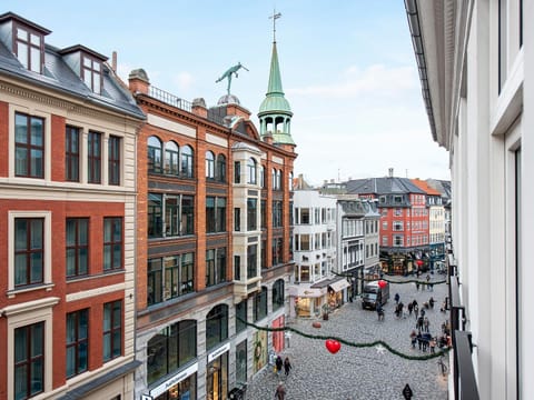 Neighbourhood, View (from property/room)