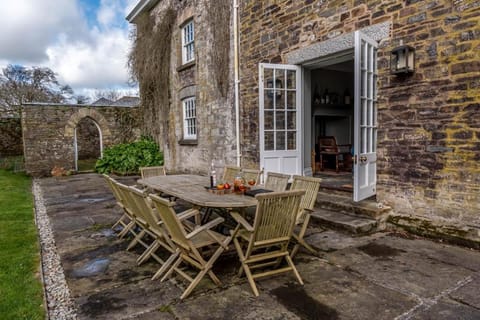 Patio, Balcony/Terrace