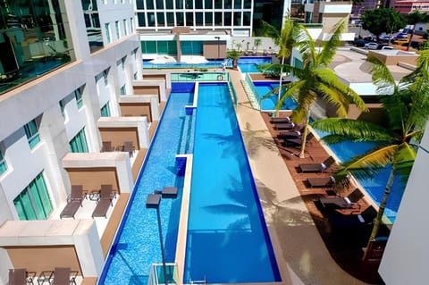Day, Bird's eye view, Pool view, Swimming pool, sunbed